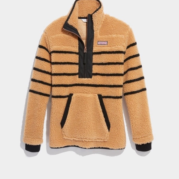 Vineyard Vines Tan and Black Pullover Jacket - Picture 2 of 4